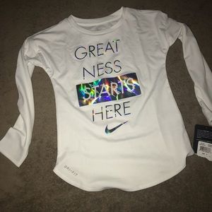 Nike toddler dry fit shirt size 6 NWT